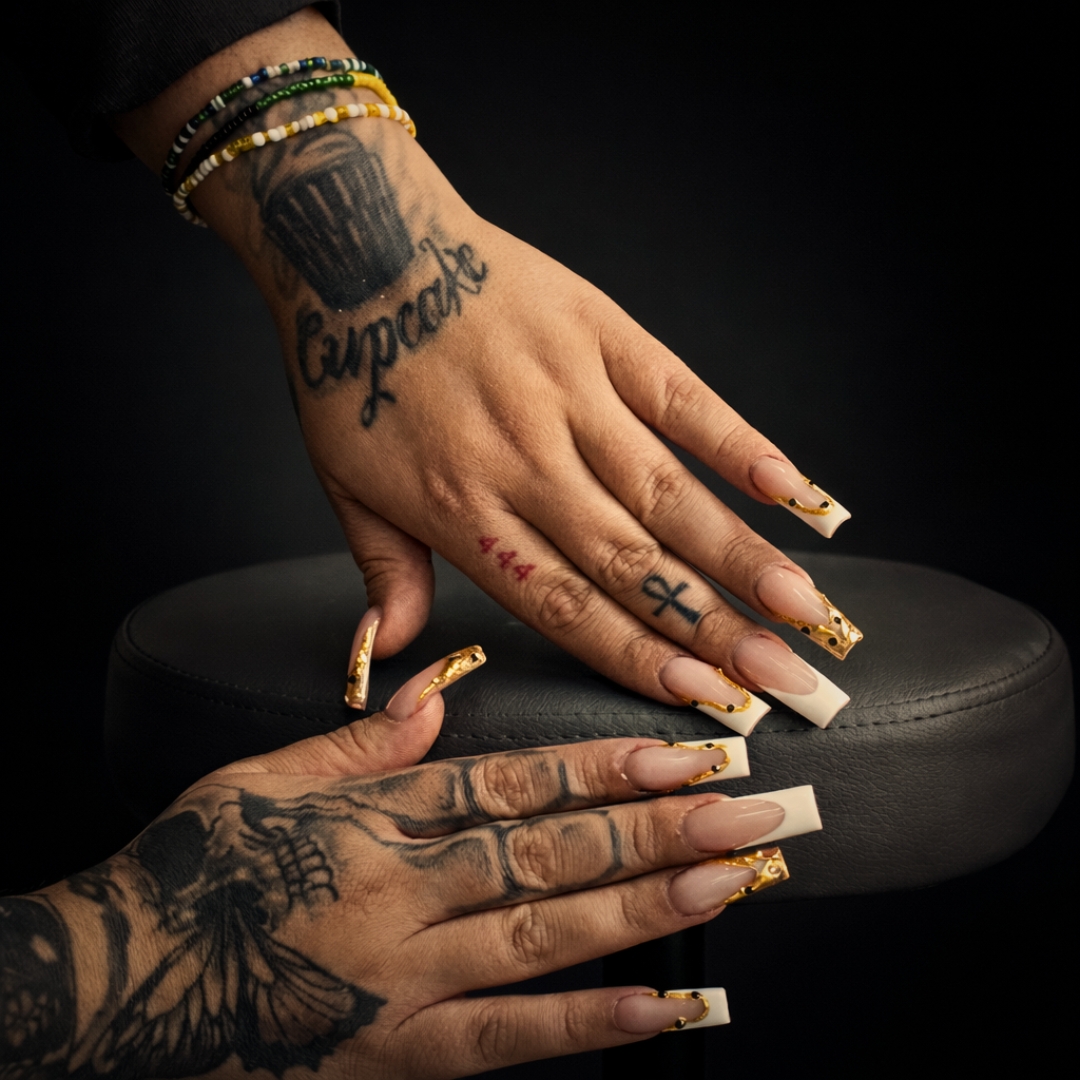 Nail Extensions & Fine Line